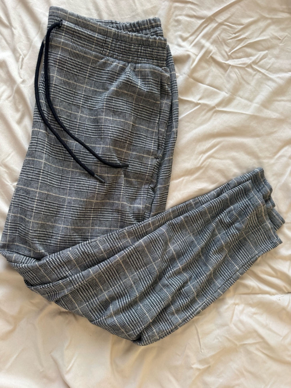 a new day Gray Plaid Cropped Jogger Pants